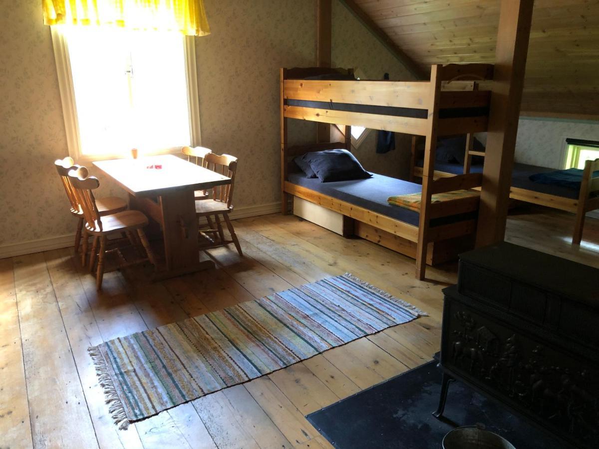 Vandrarhem Svaenoe Hillerstorp 外观 照片